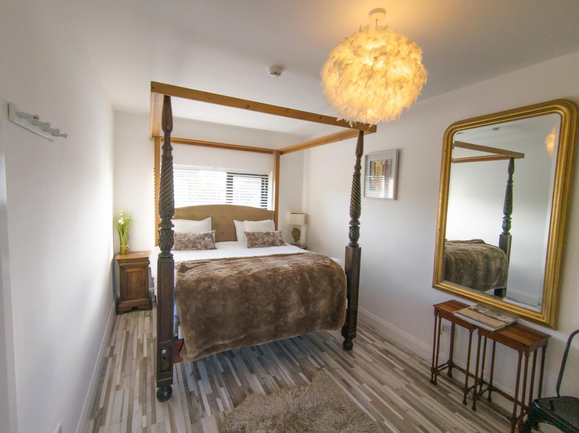 Mocha Newcastle Bed & Breakfast Galway Exterior photo